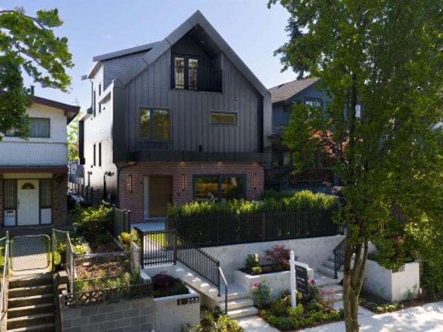 1 258 19 Avenue E, Vancouver, BC, V5V 1J2 duplex for sale | Listing ID R3175 | Royal LePage