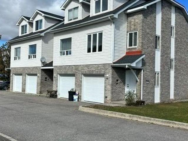 1 2594 Laurier Street, Clarence Rockland