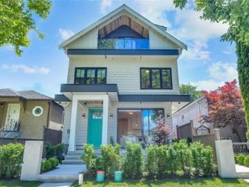 1 2682 Napier Street, Vancouver, BC, V5K 2W6 duplex for sale | Listing ID R3138 | Royal LePage