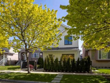 Greater Vancouver - Patio, Fireplace