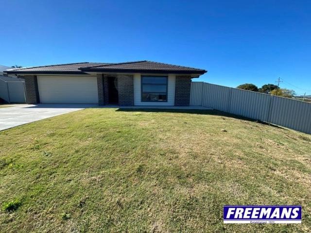 1,288m2 allotment with views of the Bunya Mountains