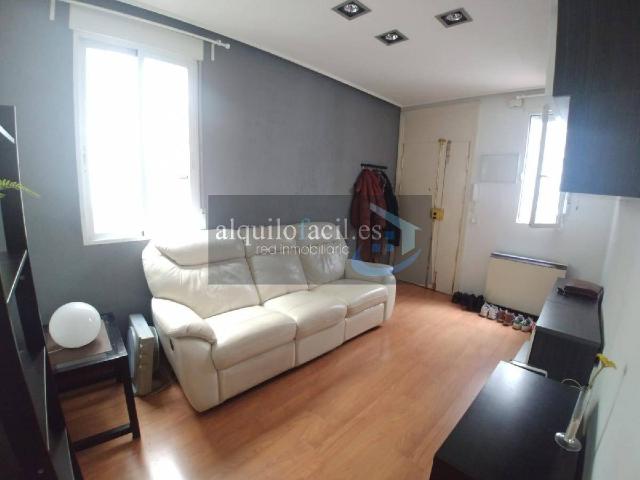 | 1.200 €, 50 m²