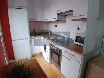| 1.200 €, 75 m²