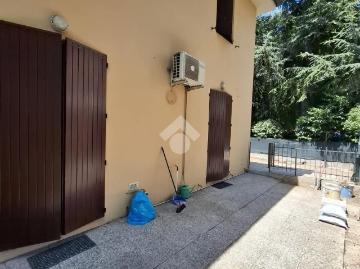 1.200 / mese, 100 Mq Tecnocasa.it 61238749