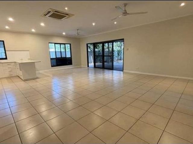 $1,200 per week | 4 Bed | 2 Bath | Study + Theatre