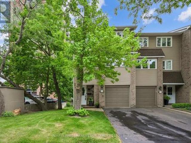 1 2222 Marine Drive, Oakville, ON, L6L 1C1 townhouse for sale | Listing ID W13811 | Royal LePage