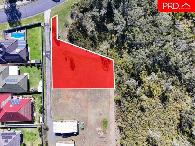 1,227m² of Level Land Space, Privacy & Convenience