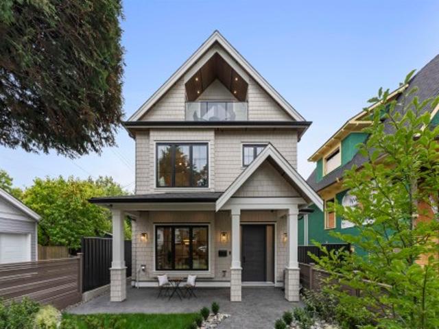 1 2256 Pender Street, Vancouver, BC, V5L 1X4 duplex for sale | Listing ID R3161 | Royal LePage