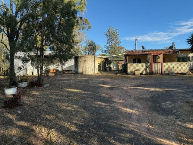 1.22 ha Acreage House & Shed just 12 kms from Proston