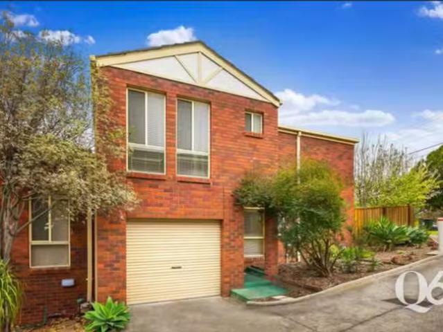 1 / 22 Highridge Crescent, Airport West, VIC 3042