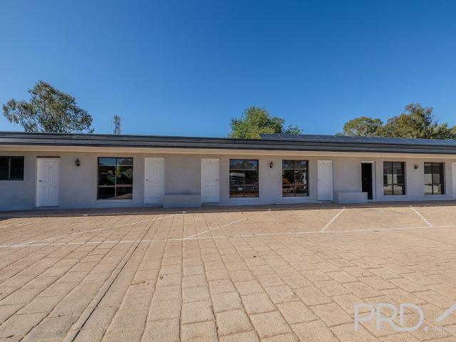 1,2,3/120 122 Adams Street, WENTWORTH NSW 2648