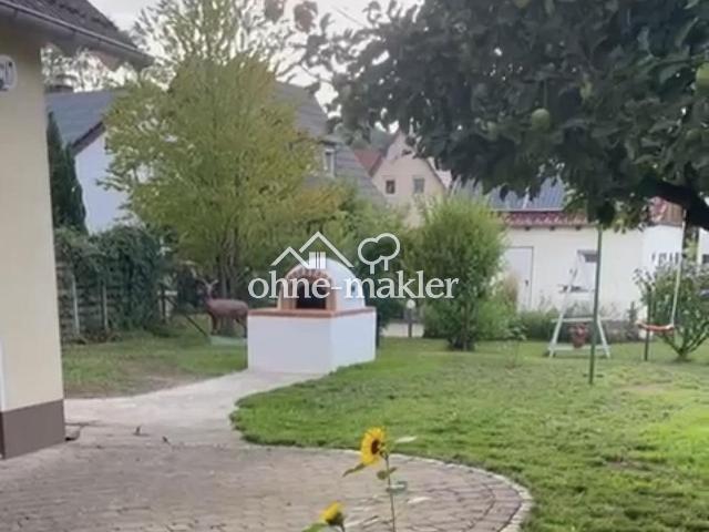 1 2 Familien Haus Sep. Treppenhaus 50 m² Garage direkt in Rotenburg