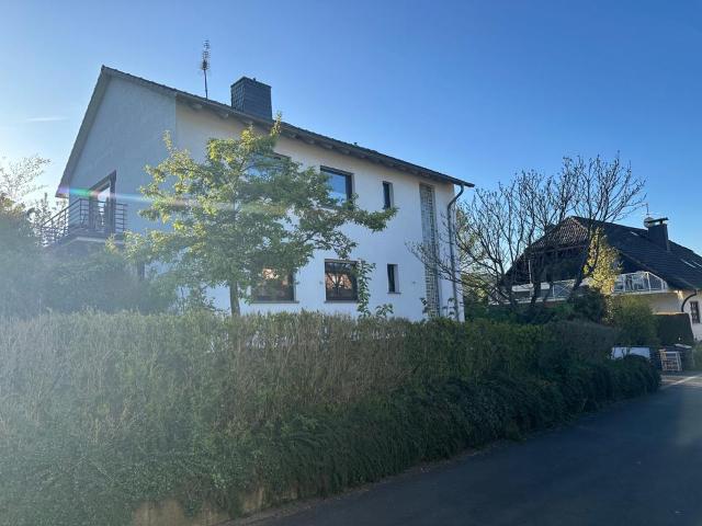 1 2 Familienhaus auf 966 qm Grundstück mit weiterem Baupotenzial