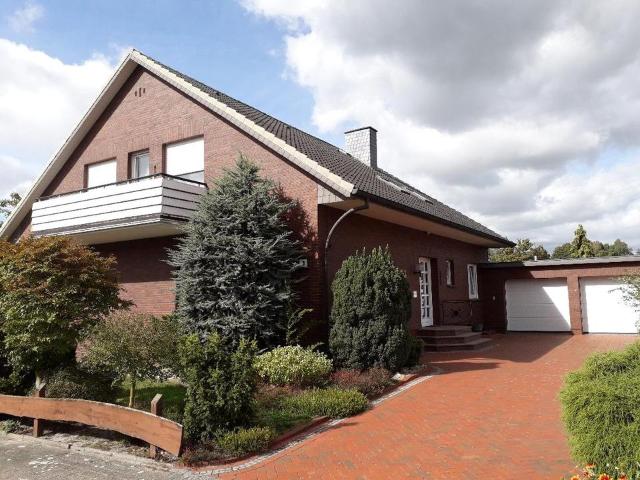 1 2 Familienhaus