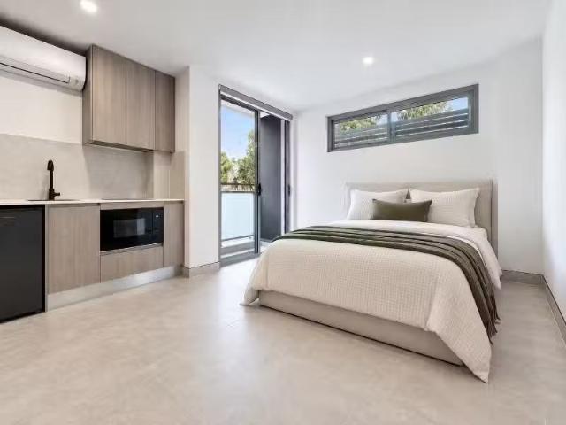 1 32/15 Torrens Street, MERRYLANDS WEST Apartment for rent Li.