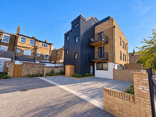 1 3, Monkton Place CT11 2 bed flat to rent £1,400 pcm £323 pw