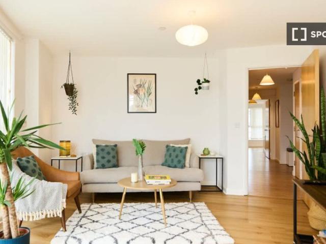 1, 3 Queensland Road, London, N7 7DF, United Kingdom | 2 bed apartment for rent #170558191 | Rentberry