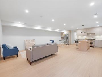 Greater Vancouver - Patio, Air conditioning