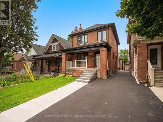 1 412 Glenholme Avenue, Toronto, ON, M6E 3E7 house for lease | Listing ID C13672 | Royal LePage