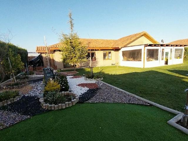 $ 1.550.000 Casa en Arriendo en Maipú 4 dormitorios 4 baños / Gestión y Propiedad