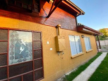 $ 1.500.000 Casa en Arriendo en Chillán 5 dormitorios 3 baños / Kutt Property