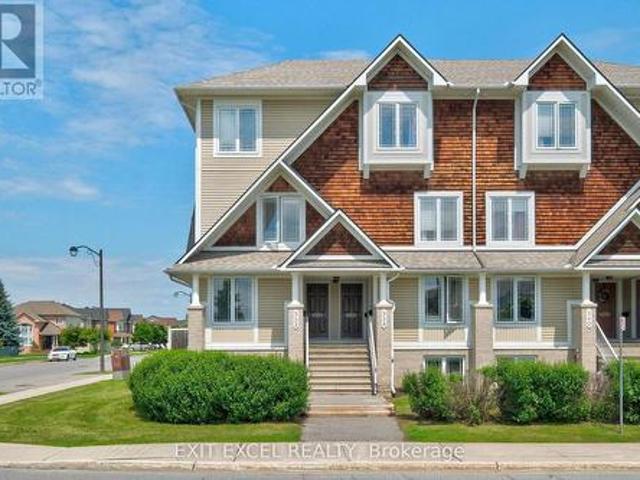 1 532 Lakeridge Drive, Ottawa, ON, K4A 0H5 townhouse for sale | Listing ID X13838 | Royal LePage