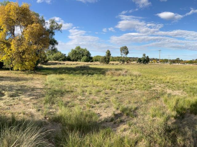 1.5 Acres of Residential Land offering Space, Outlook and Proximity to Town