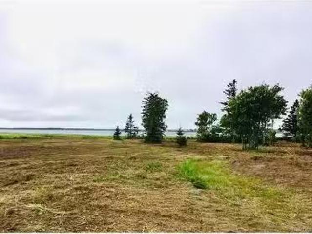 1.5 Acres Route 113, Haut Lamèque, NB, E8T 3L4 vacant land f.