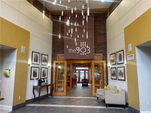 1.5 bed/1bath available in PVD