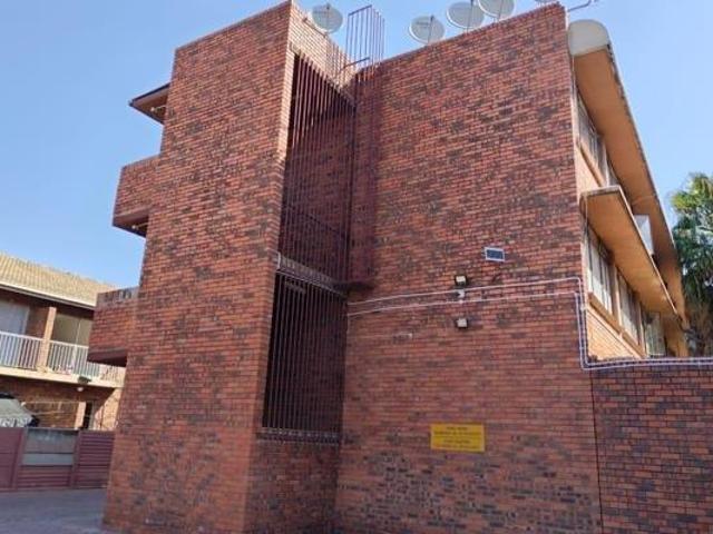 1.5 Bedroom Apartment / Flat to Rent in Pretoria North