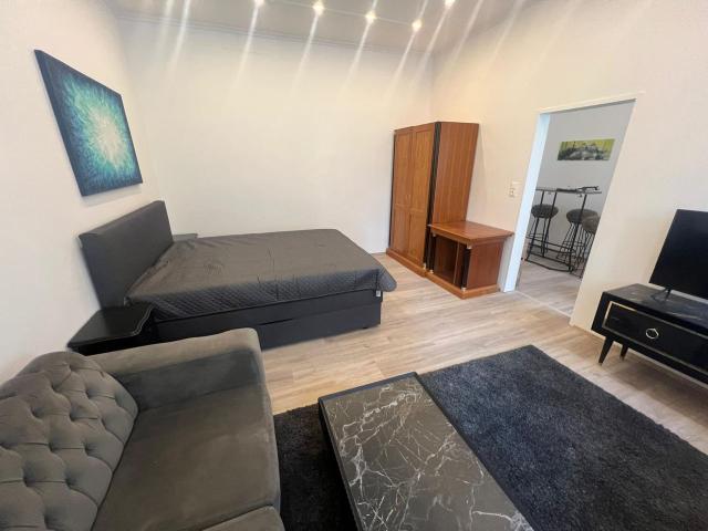 ✨ 1,5 Bedroom Apartment I Near Vienna Main Station  I 10 min into the city center ✨, Vienna Amsterdam Apartments for Rent