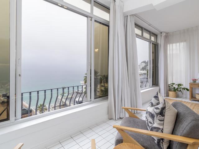 1.5 Bedroom Apartment To Let in Clifton