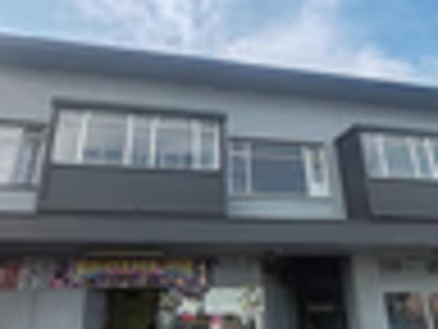 1.5 Bedroom Apartment To Let in Sea View