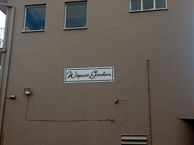 1.5 Bedroom Apartment To Let in Witpoortjie