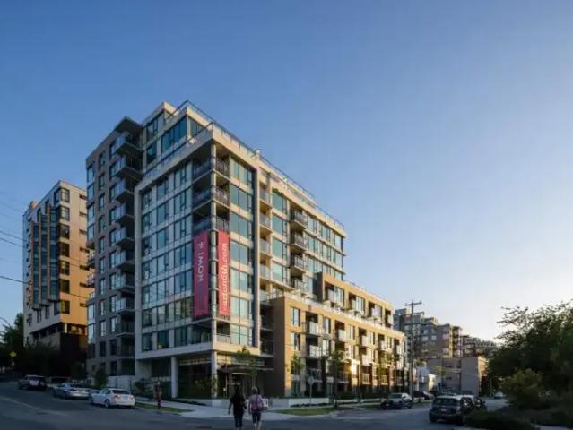 1.5 Bedroom Apartment Vancouver BC 105149582