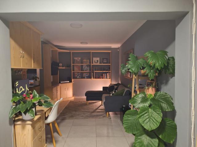 1.5 Bedroom Flat To Let in Durbanville Central