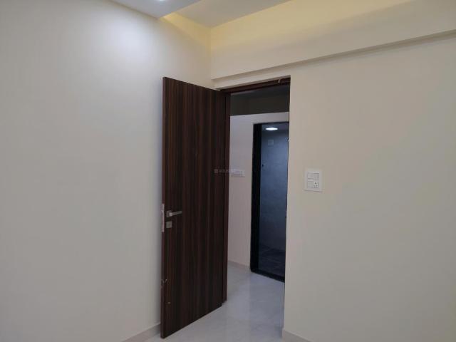 1.5 BHK Apartment in Thane West for rent Thane. The reference number is 18821200