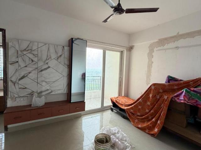 1.5 BHK Apartment in Yeida for rent Greater Noida. The reference number is 21031028