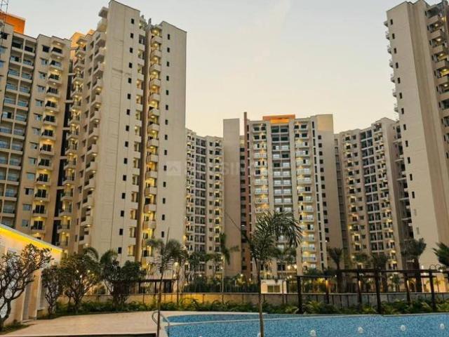 1.5 BHK Apartment in Yeida for resale Greater Noida. The reference number is 21057296