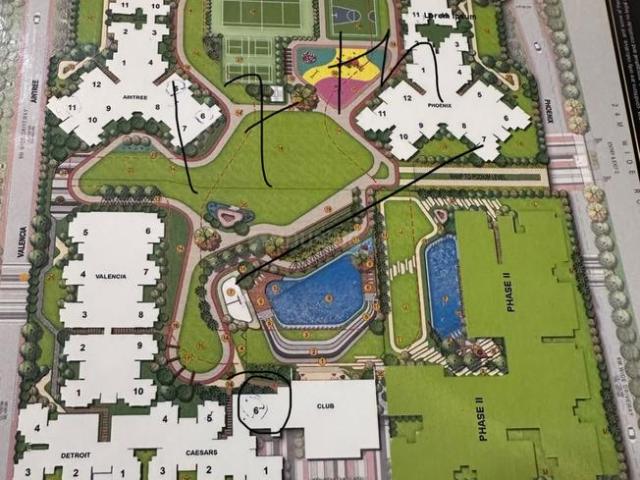 1.5 BHK Apartment in Yeida for resale Greater Noida. The reference number is 21185652