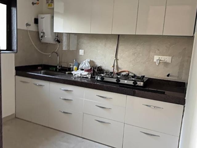 1.5 BHK Apartment in Andheri West for rent Mumbai. The reference number is 19025684