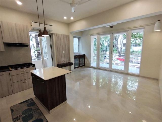 1.5 BHK Apartment in Bandra West for rent Mumbai. The reference number is 21001964