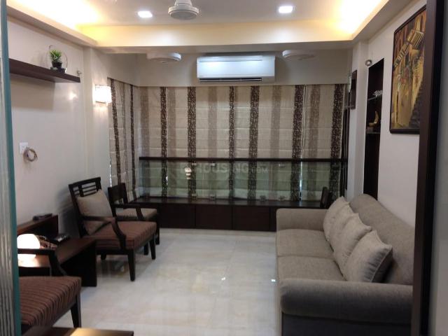 1.5 BHK Apartment in Bandra West for rent Mumbai. The reference number is 21363346