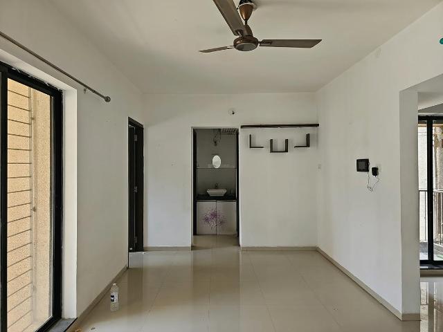 1.5 BHK Apartment in Charholi Budruk for rent Pune. The reference number is 20427318
