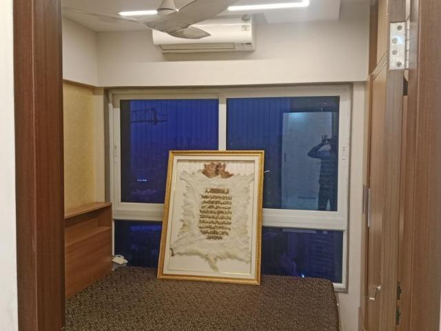 1.5 BHK Apartment in Jogeshwari West for rent Mumbai. The reference number is 20671285