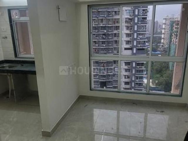 1.5 BHK Apartment in Jogeshwari West for resale Mumbai. The reference number is 21012911