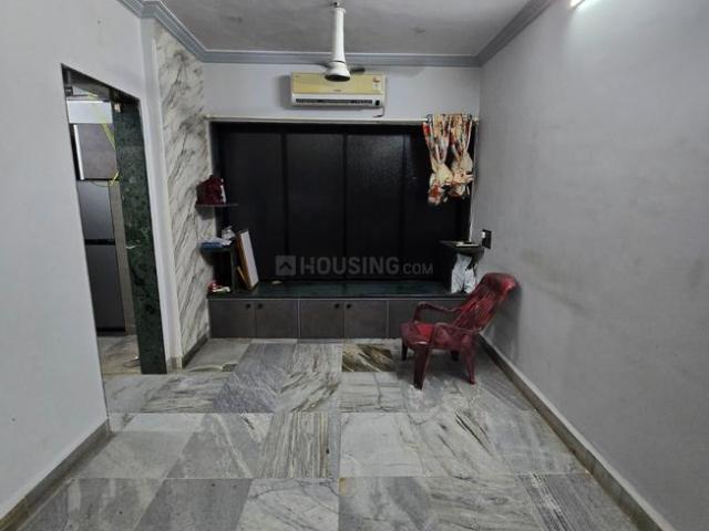 1.5 BHK Apartment in Kandivali East for rent Mumbai. The reference number is 20394972