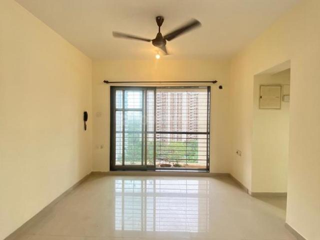 1.5 BHK Apartment in Kandivali East for resale Mumbai. The reference number is 20956953