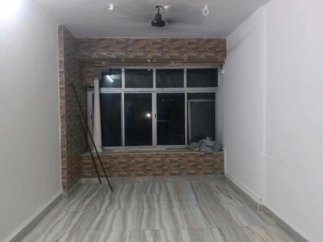 1.5 BHK Apartment in Kandivali West for resale Mumbai. The reference number is 18450333