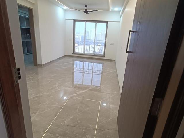 1.5 BHK Apartment in Malad West for resale Mumbai. The reference number is 21008571